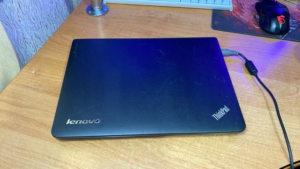 Ноутбук Lenovo x 121