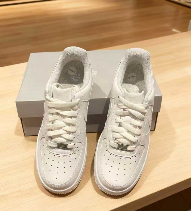 Buty Trampki NikeAir_Force_1_Low _07_White_R.42