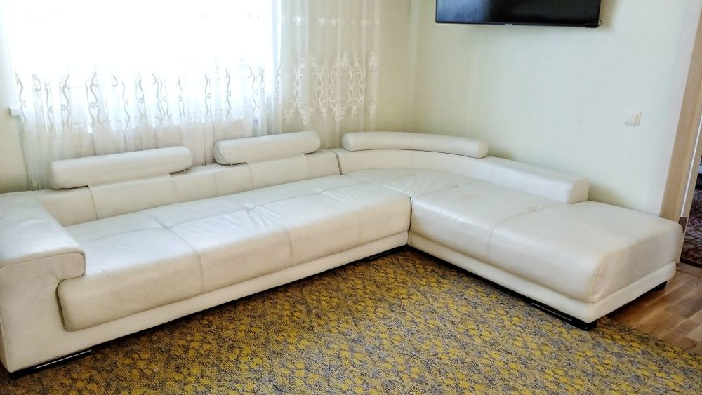 Диван шкіряний кожаный білий кутовий бу Богородчани Франківськ