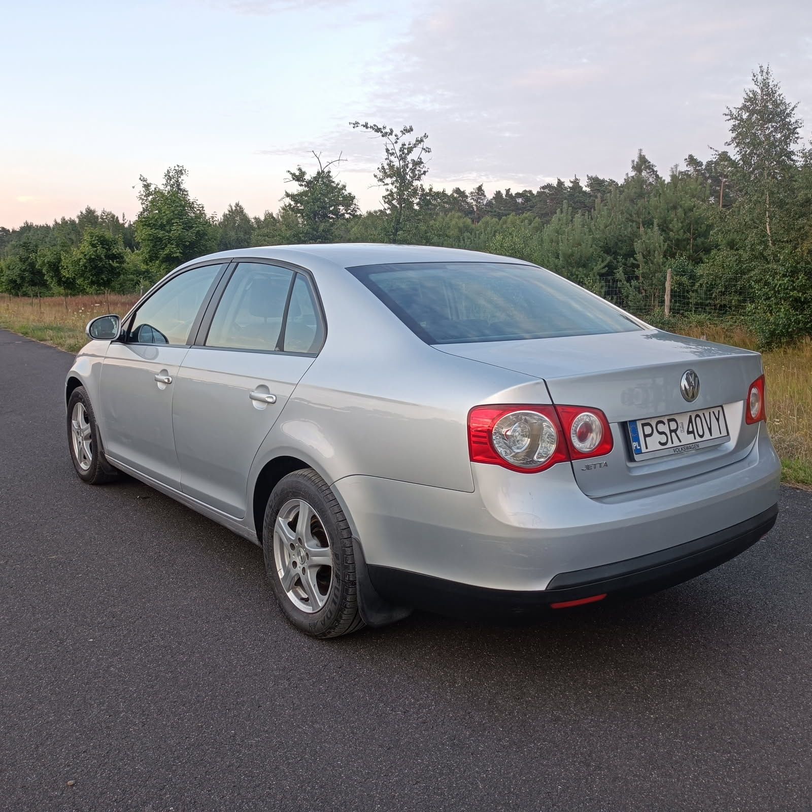 Jetta 1.6 MPI z gazem LPG, Polski salon ,klima