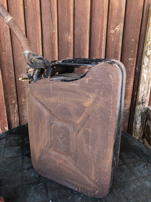 Deposito 20 L ferro 1972