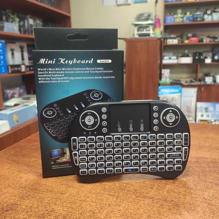 Беспроводная клавиатура с тачпадом mini i8 с Подсветкой + аккумулятор
