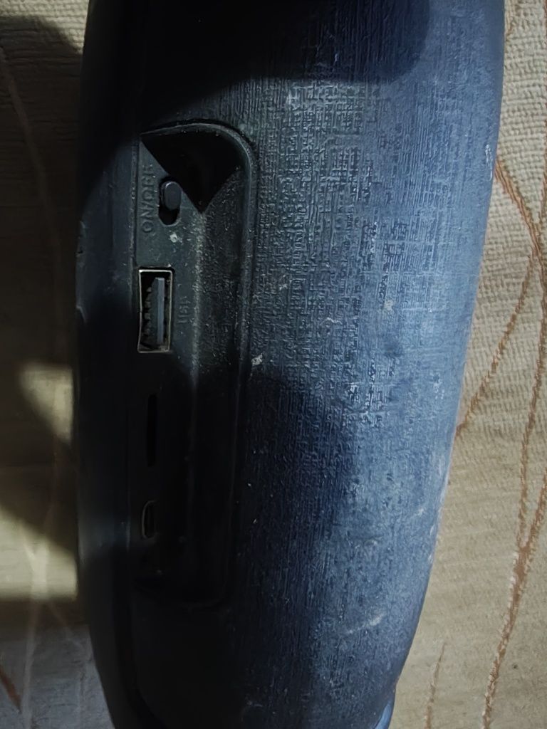 Sprzedam głośnik bluetooth