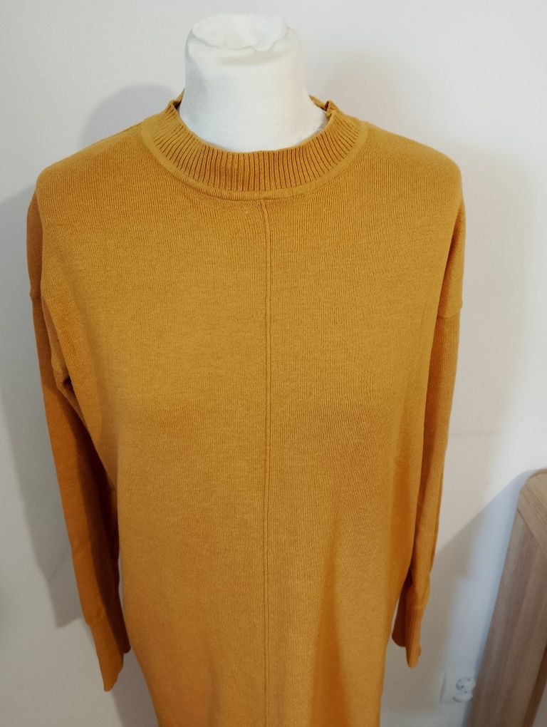 Sukienka sweterkowa musztardowa rozm uniwersalny S-XXL