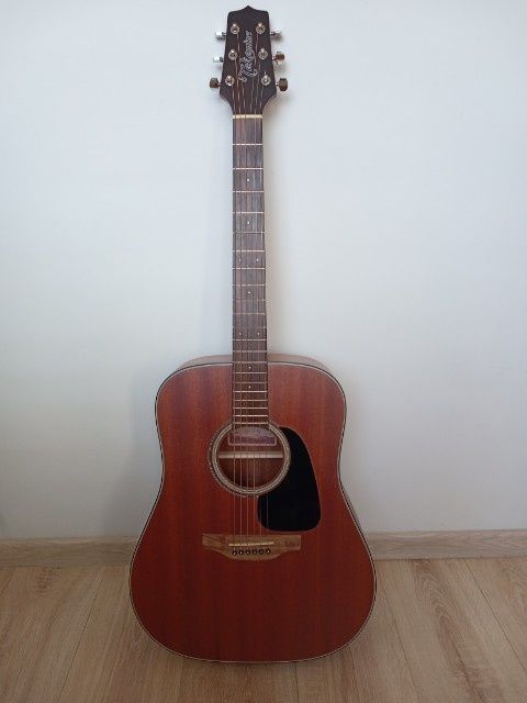 Gitara akustyczna