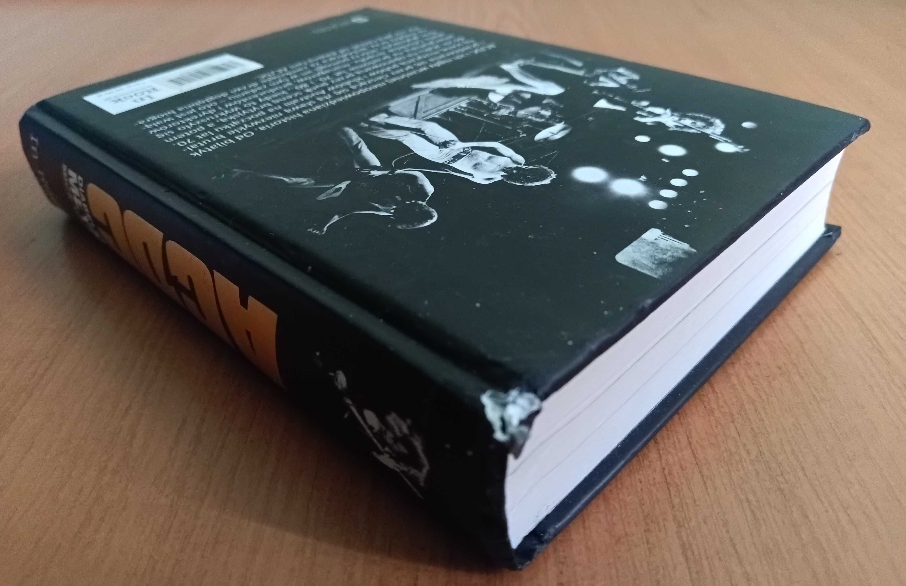 Mick Wall "AC/DC. Diabelski młyn"