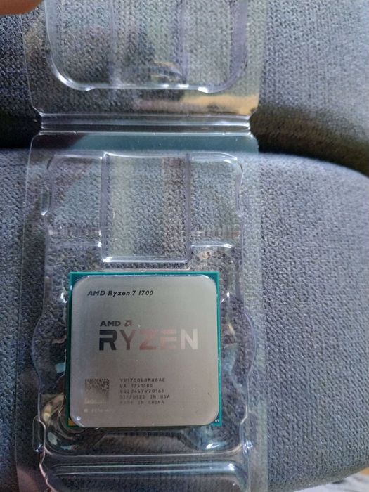 AMD Ryzen 7 1700 AM4 8 rdzeni 16 wątków 3Ghz-3,7Ghz