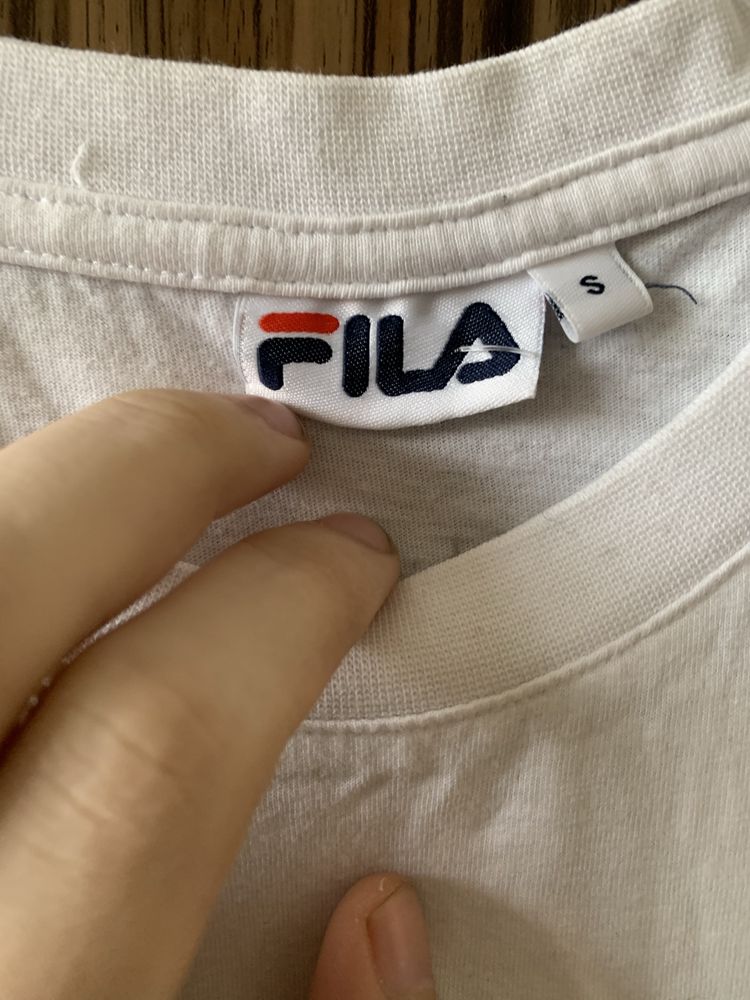 СТОК Футболка FILA з біг лого розмір М оригінал