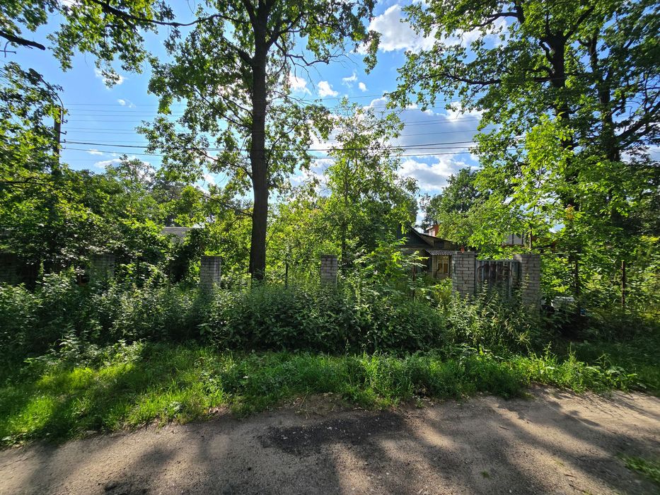 Буча, 12 соток, Києво-Мироцька, асфальт, комунікації все є.