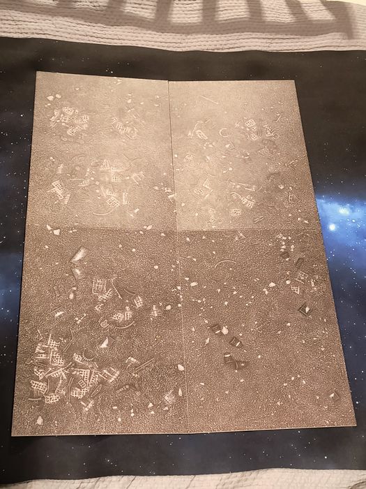 Kill Team mata do gry z zestawu startowego Warhammer 40000