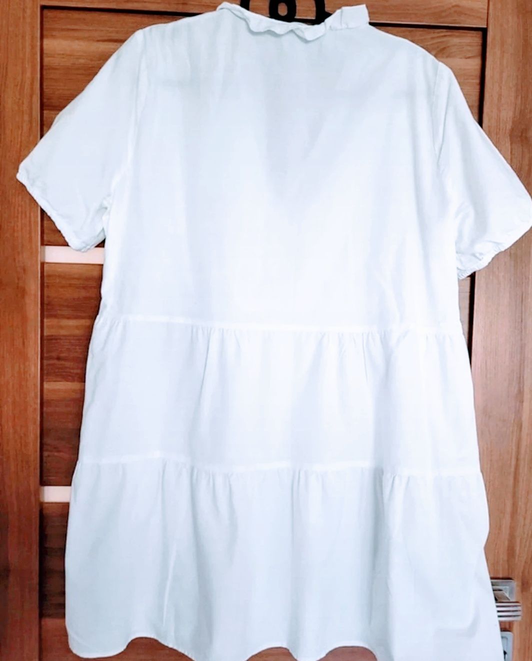 Sukienka Zara biała Xl na lato