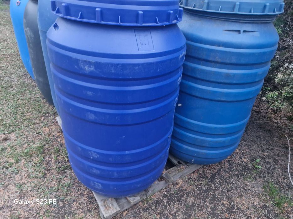 Duza beczka ok 200l