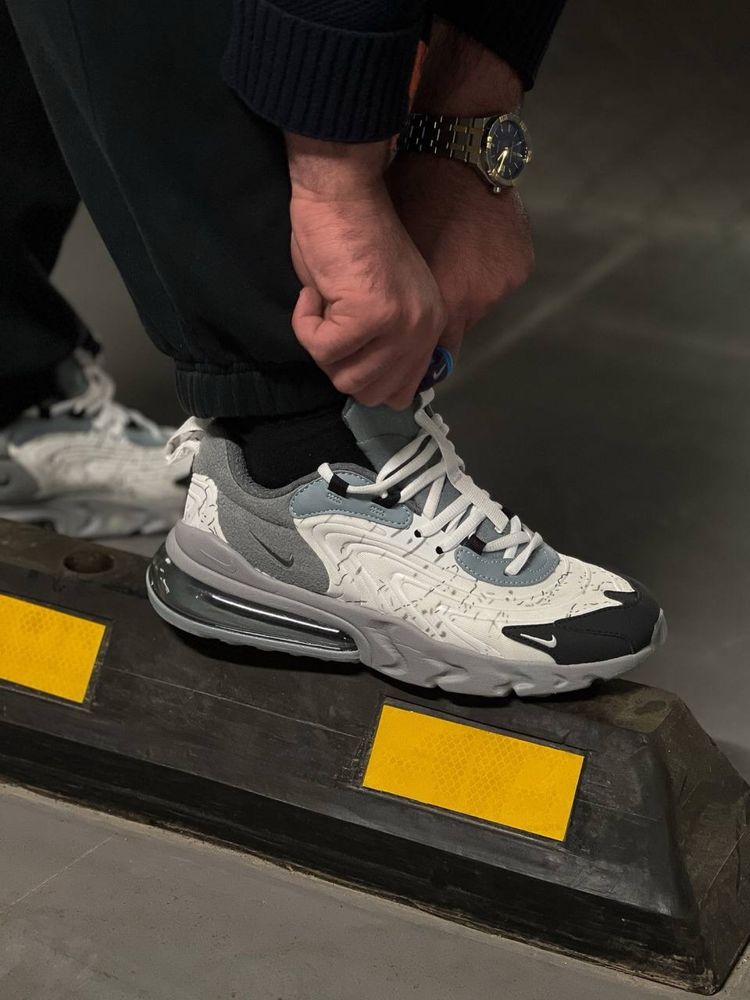 Кросівки Nike Air Max 270 React х Travis Scott