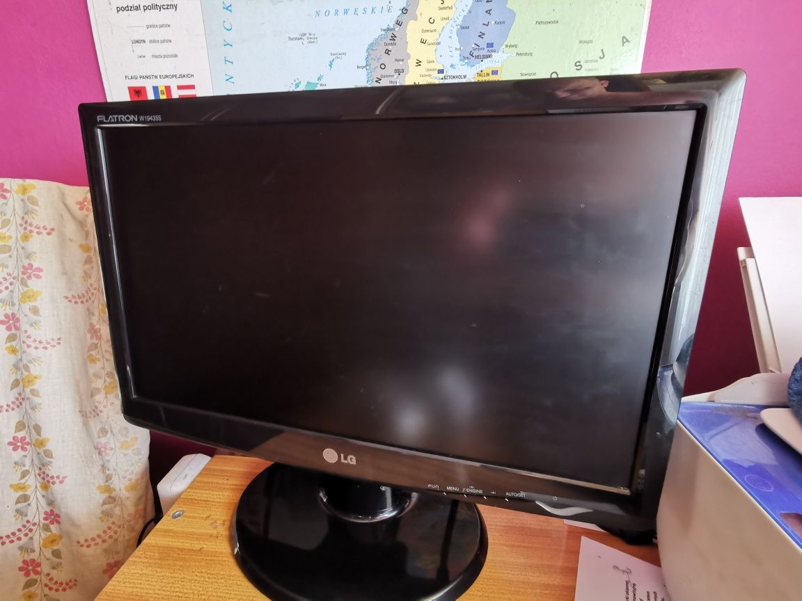 Monitor LG Flatron W1943SS