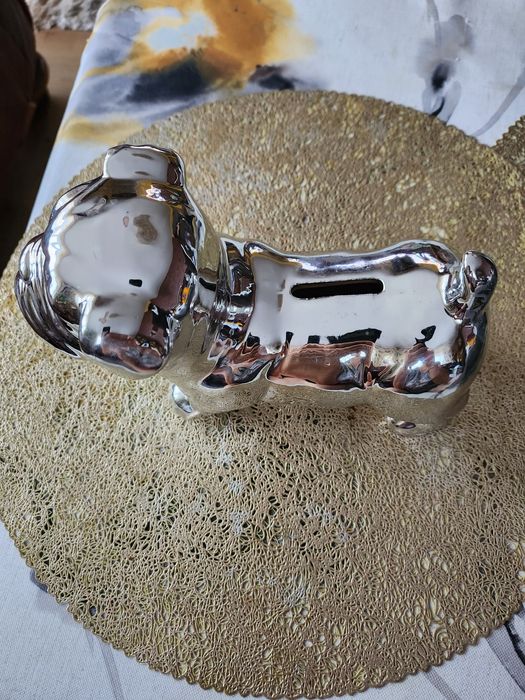 Skarbonka srebrna mops