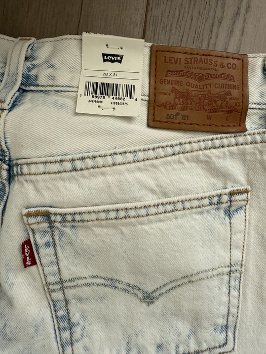 Оригінальні джинси Levis