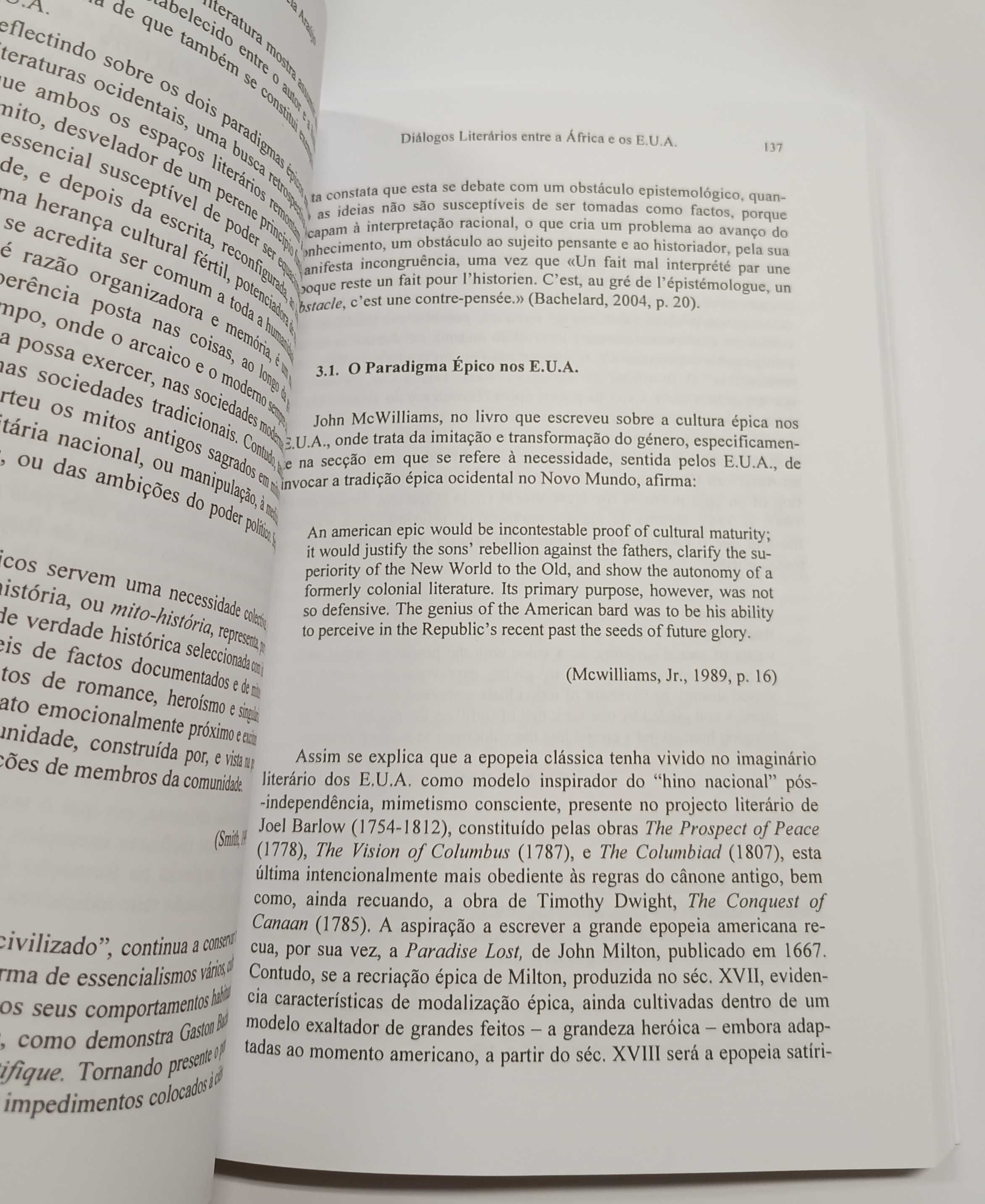 Diálogos literários entre África e os E.U.A., de Maria Manuela Araújo