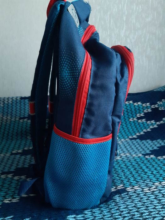 Школьный рюкзак фирмы Yes+пенал