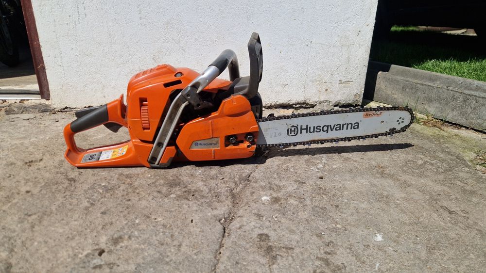 Pilarka spalinowa Husqvarna 555 xp
