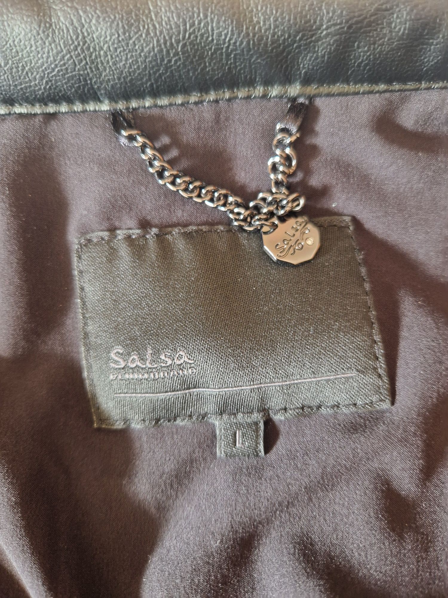 Blusão da Salsa em excelente estado