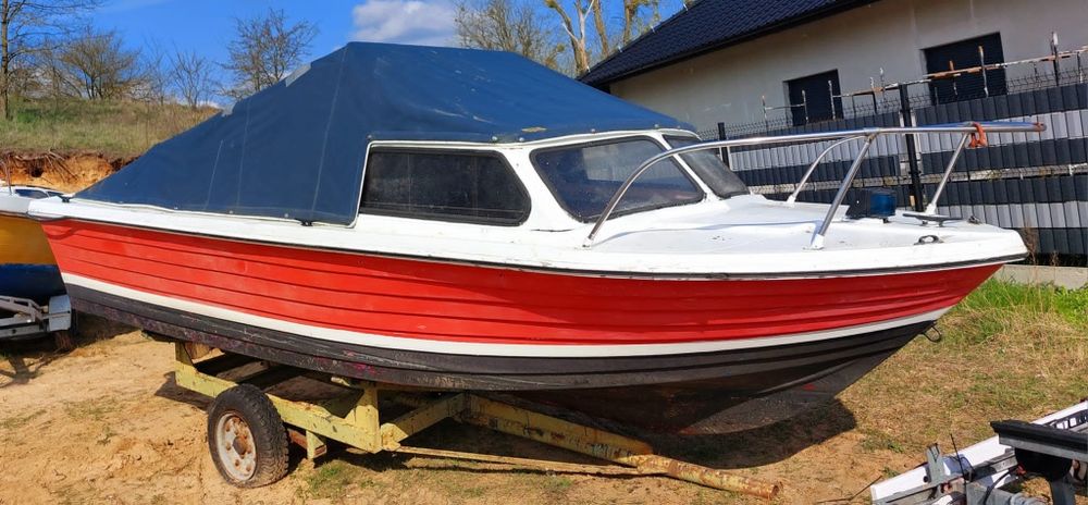 Łódź wędkarska plus silnik yamaha 5