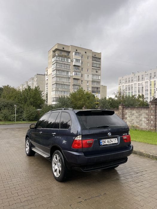 Продам Bmw x5 e53