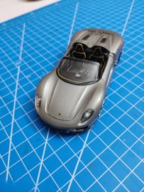 Porsche 918 Welly 1:36