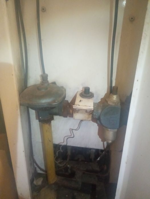 Продаю 2 газові котли ціна 2000 за обидва.робочі.