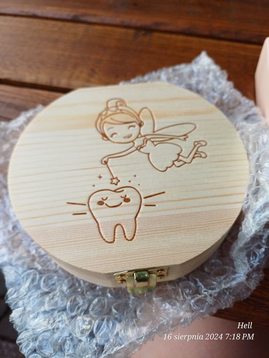 Pudełko na mleczaki pudełeczko na ząbki drewniane