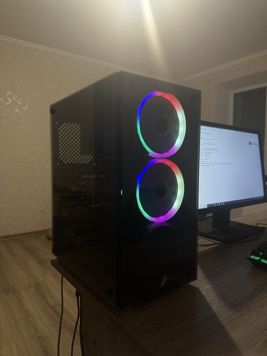 Продам ПК з монітором, клавіатурою та мишкою