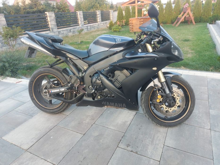 Yamaha r1 rn12 1000