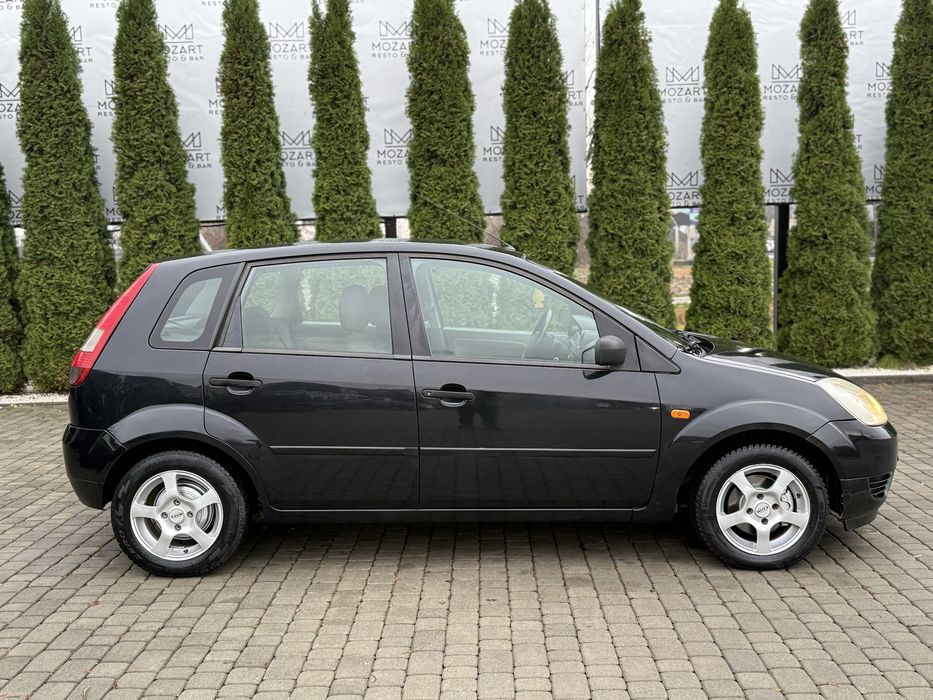 Ford Fiesta 2002 рік 1.4 Бензин Механіка