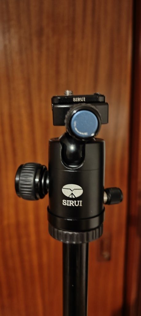 Tripé Sirui T-005kk 900gr