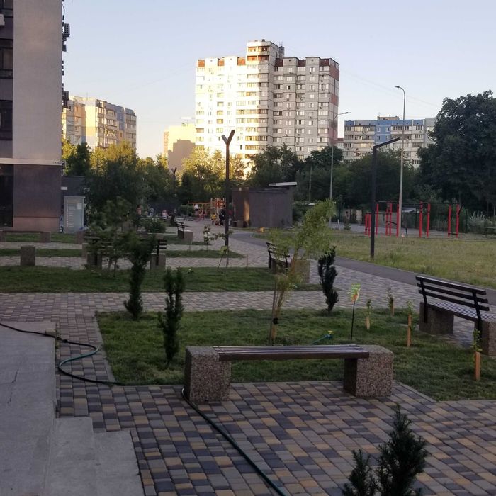 Здається 1 кімн. квартира ЖК “Бережанський”, Мінський мас. Є генератор