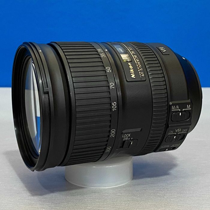Nikon AF-S 28-300mm f/3.5-5.6G ED VR