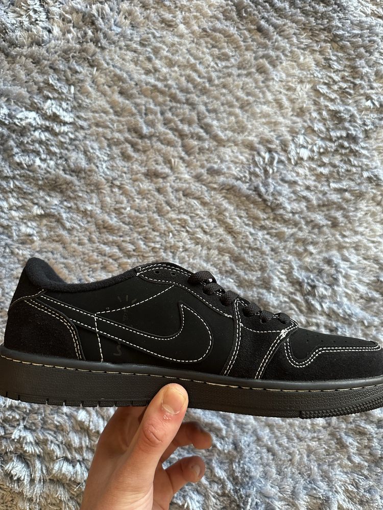 Sapatilhas Travis Scott
