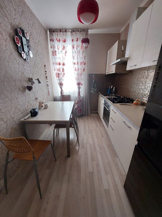 Сдается 2 комн квартира Центр города Вознесеновский район