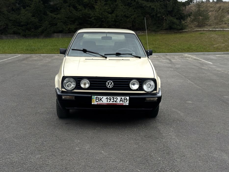Volkswagen Golf II  1.8 газ/бензин
