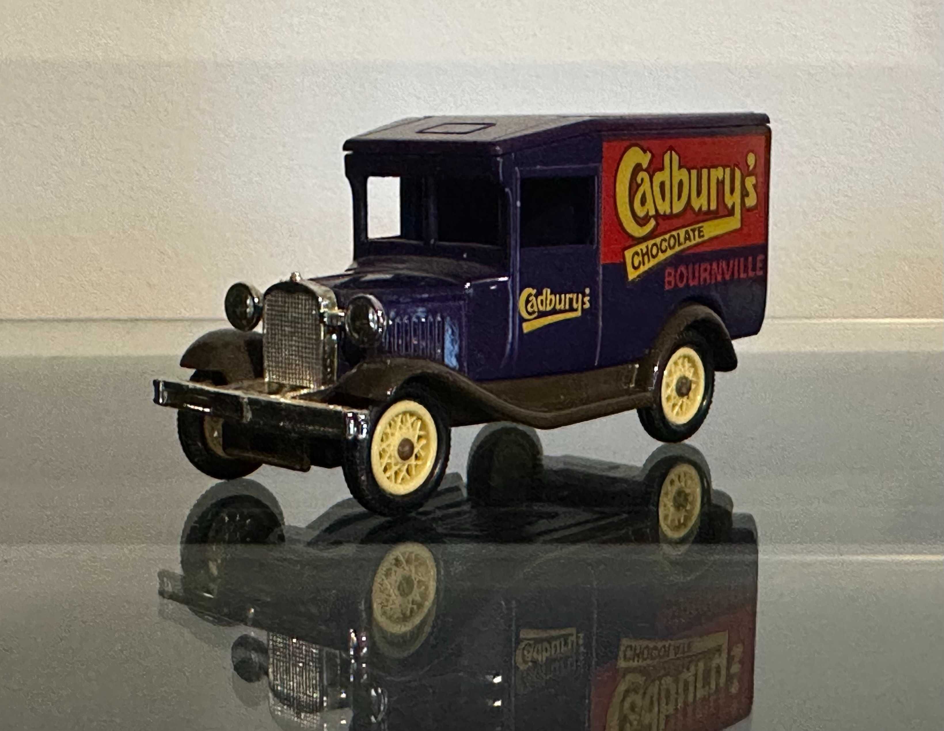 Lledo Oldtimer Cadbury's początek lat 80