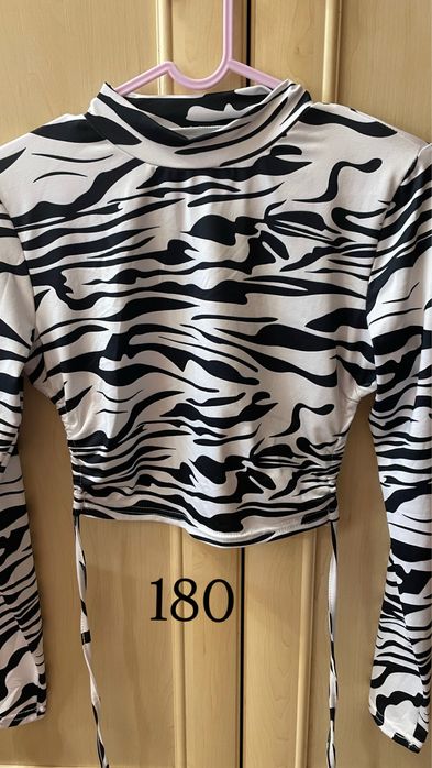 топики,свитшот укороченный,футболка