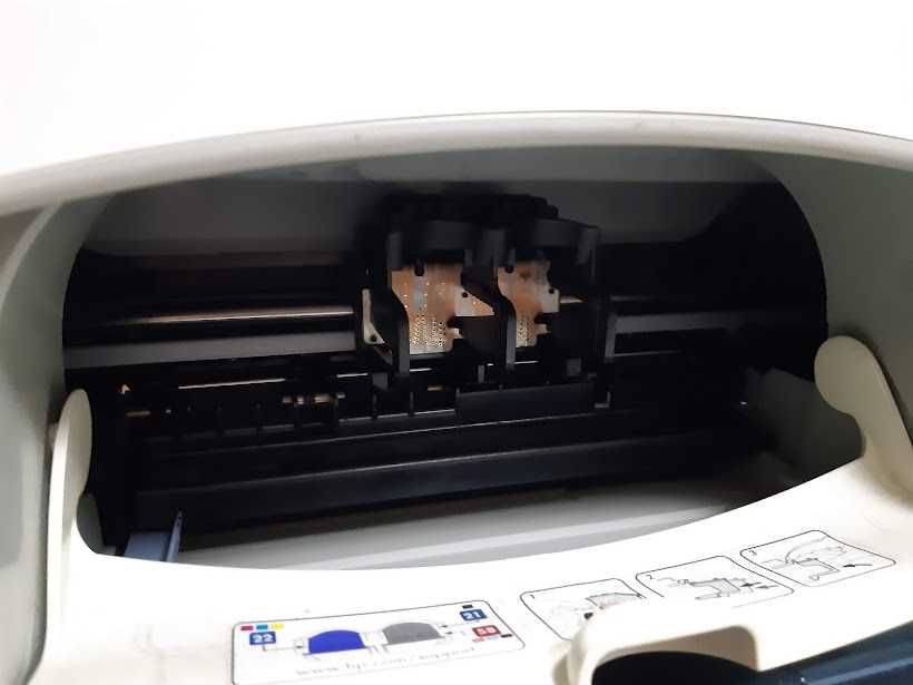 МФУ HP DeskJet F380