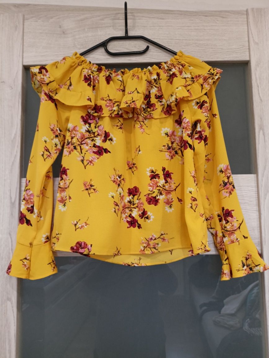 Żółta bluzka w kwiaty z odkrytymi ramionami H&M roz 34