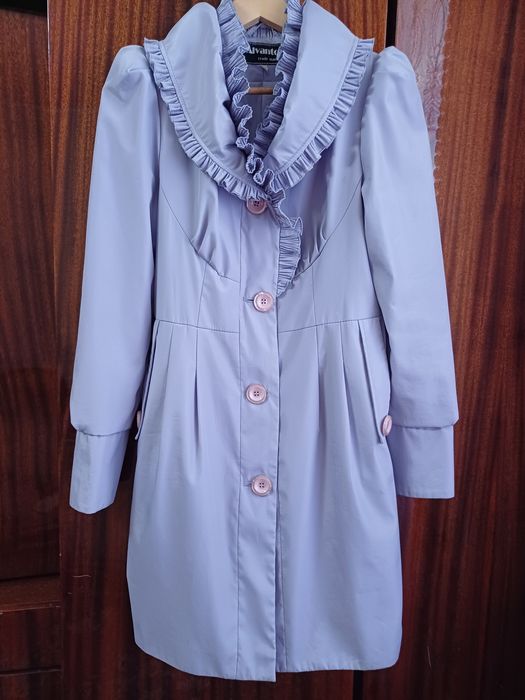 Плащ жіночий лавандовий