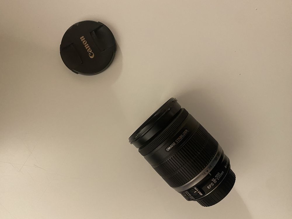 CANON ZOOM LENS | EFS 18-200mm IS Objetiva