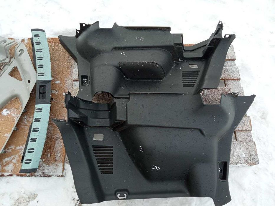 Обшивка багажника пластик Nissan Qashqai J10 08-14 є все