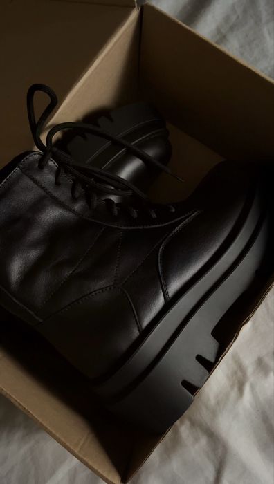 Берці чоботи жіночі