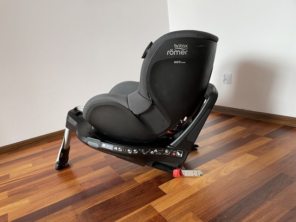 Britax Romer Dualfix iSense i size, 0-18 kg plus baza flex isense