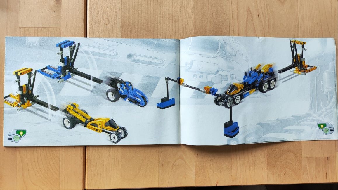 LEGO Technic Slammer Dragsters 8238 - 2000rok