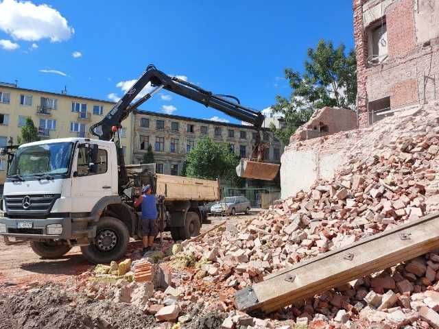 Koparka - rozbiórki, wyburzenia, prace ziemne i wykopy