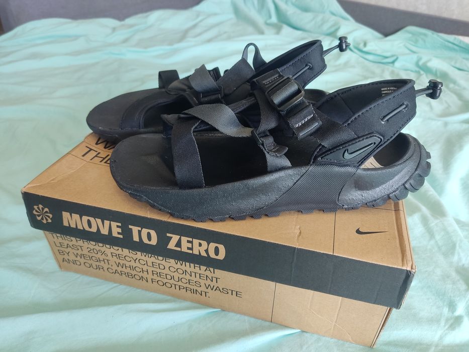 Сандали nike 41.5. 26см